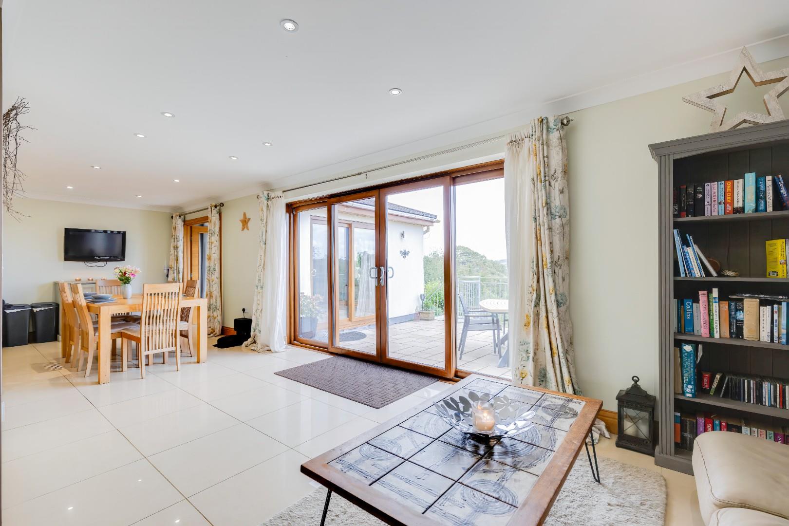 1 Coed Masarnen, Colwinston, Cowbridge, Vale of Glamorgan, CF71 7NG